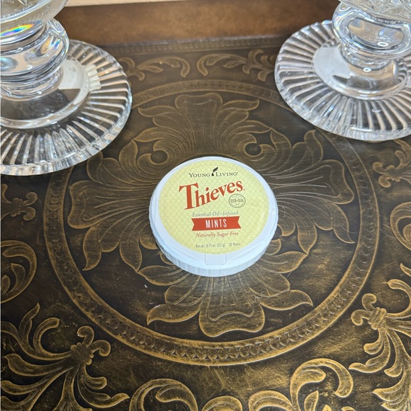 Young Living Thieves Essential Oil Mints - Picture 2 of 2